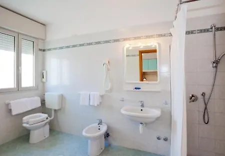 Отель Marinella 3*